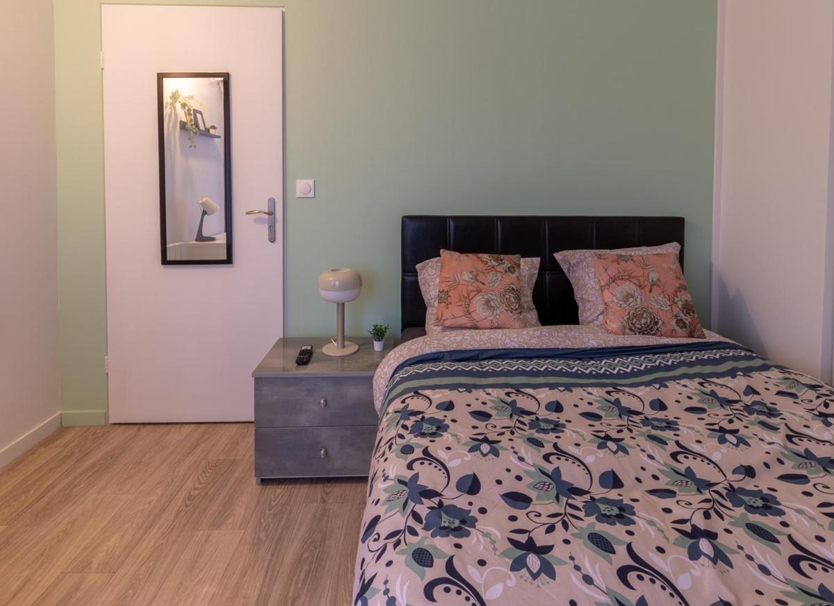 Bed and Breakfast Le Beau Refuge Parisien De Cergy - Parisian Modern Flat At Cergy Exterior foto